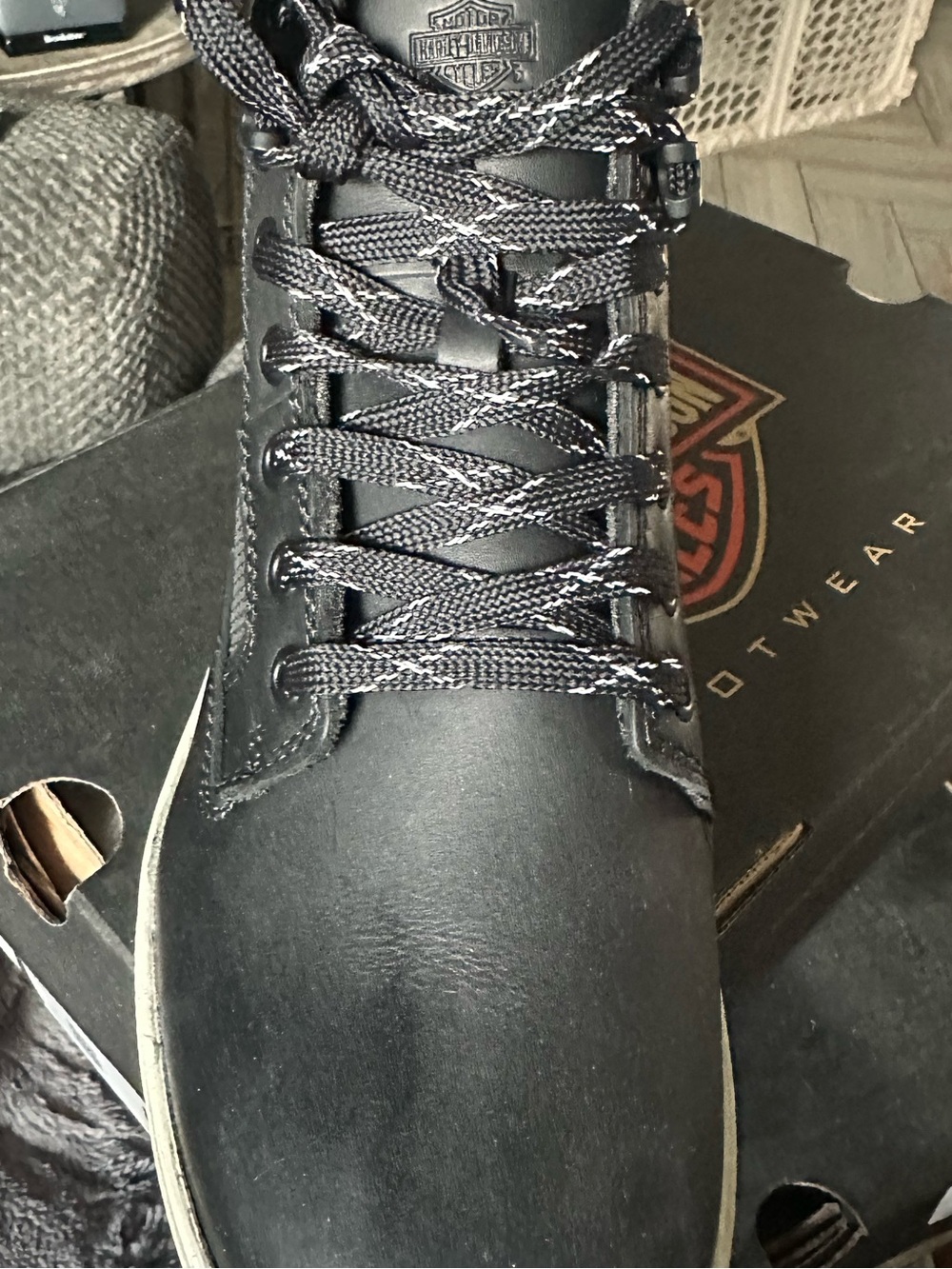 Harley-Davidson Black Leather Lace-Up Women's Riding Boots with Contrasting Sole
